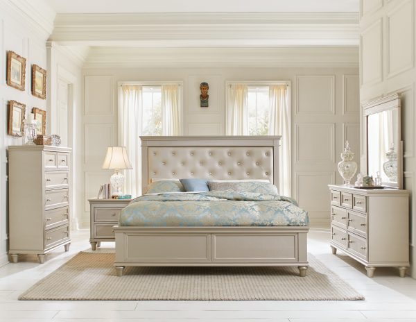 1928 Queen Bed
